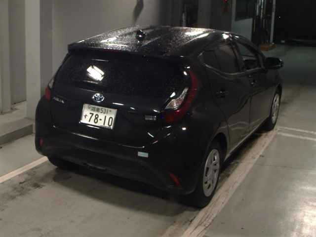 Toyota AQUA 2023 8236966-5