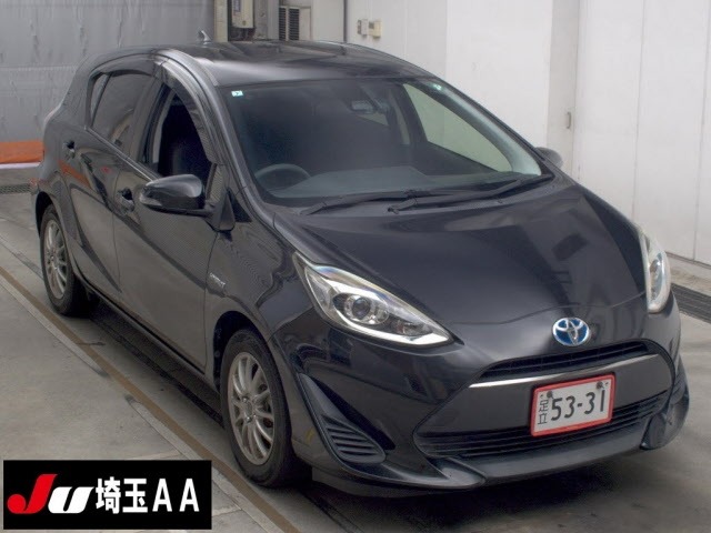 Toyota AQUA 2017 8236982-0