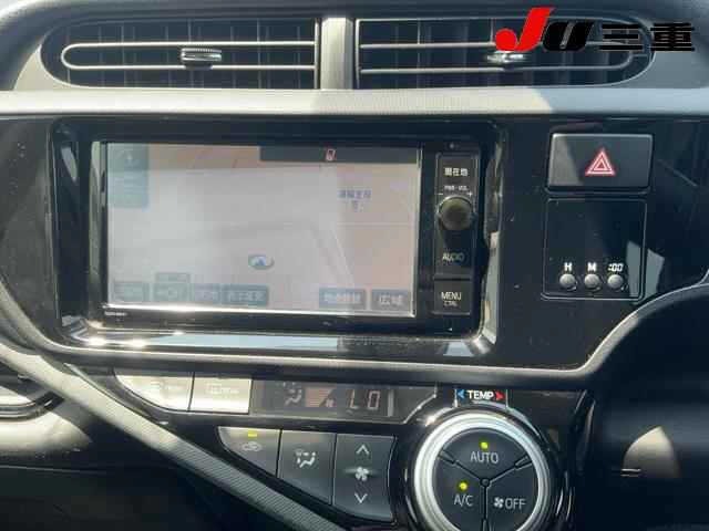 Toyota AQUA 2016 8236986-11