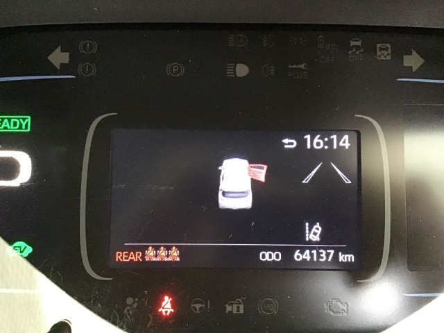 Toyota AQUA 2022 8237000-8