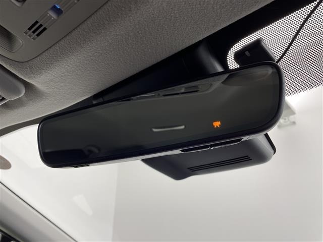 Toyota AQUA 2025 8237310-11
