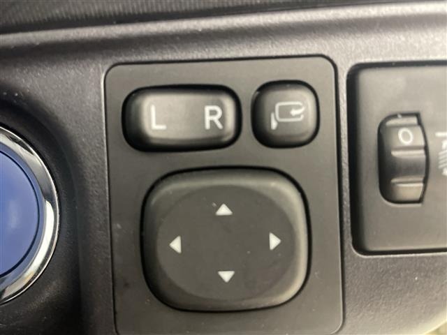 Toyota AQUA 2018 8237312-21