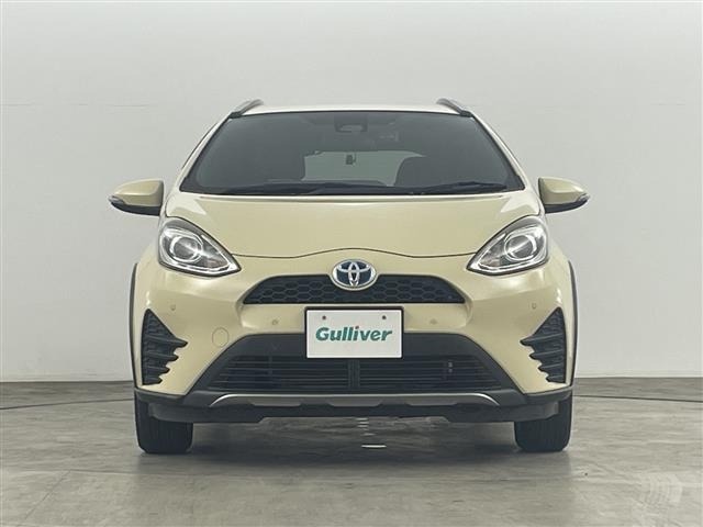 Toyota AQUA 2018 8237312-6
