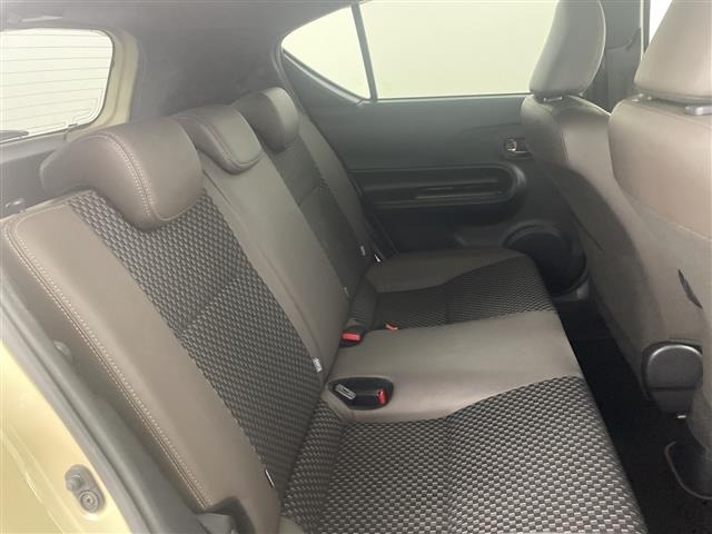 Toyota AQUA 2018 8237312-9