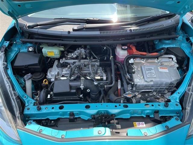 Toyota AQUA 2018 8237326-14