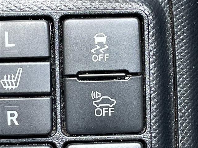 Toyota AQUA 2018 8237326-2
