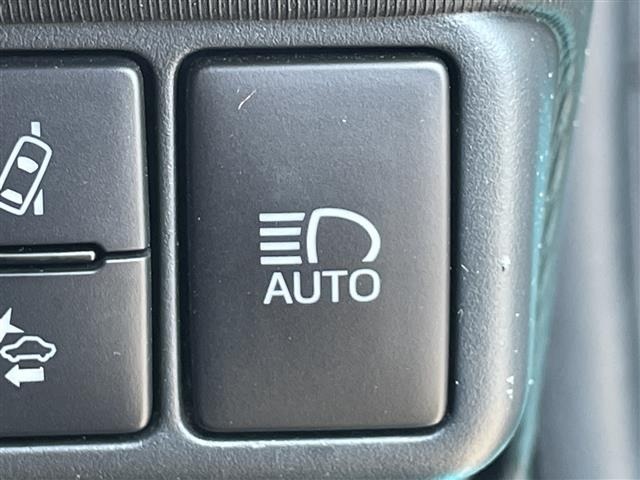 Toyota AQUA 2018 8237326-22