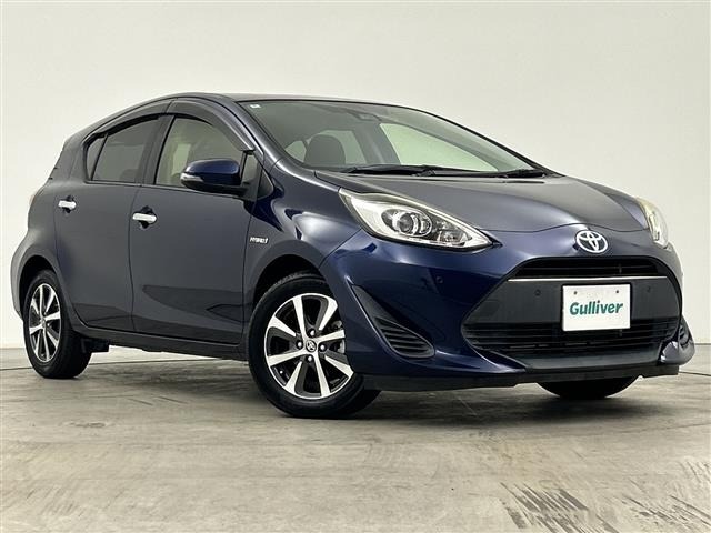 Toyota AQUA 2018 8237327-0