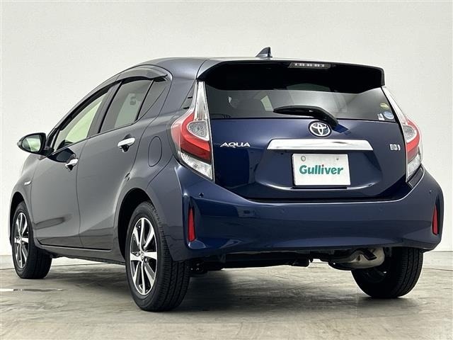 Toyota AQUA 2018 8237327-2