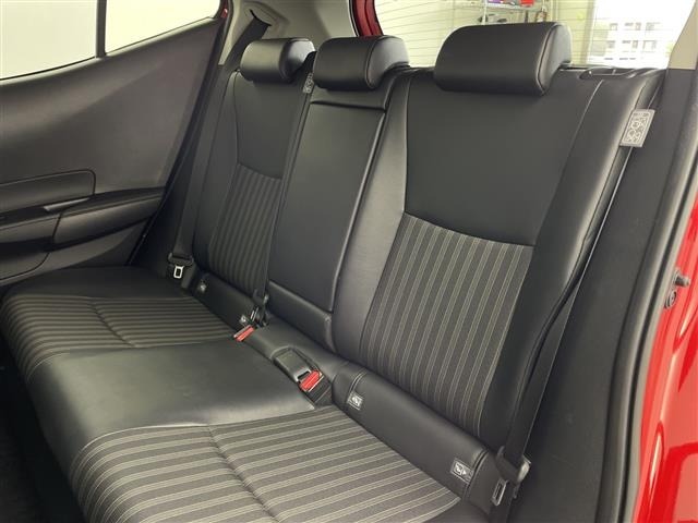 Toyota AQUA 2022 8237384-12