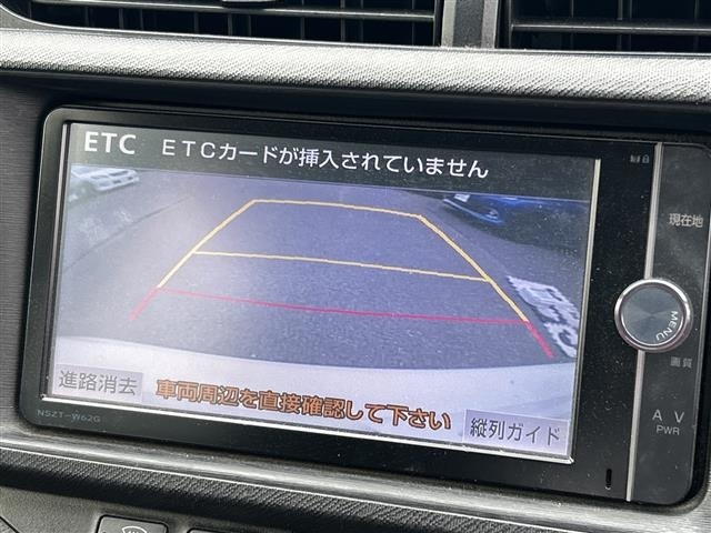 Toyota AQUA 2014 8237422-18