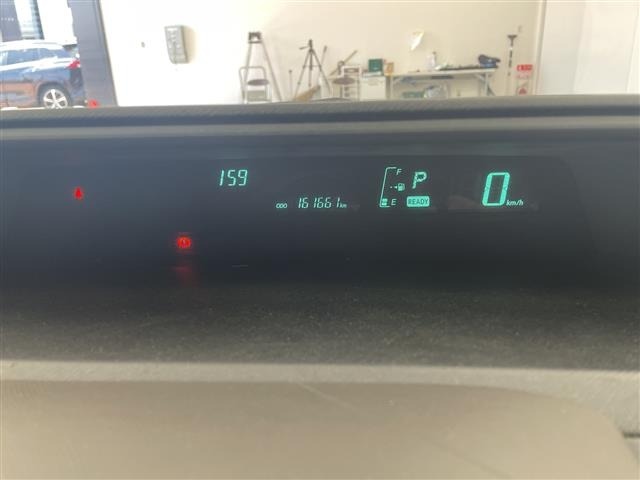 Toyota AQUA 2012 8237423-10