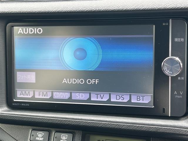 Toyota AQUA 2013 8237431-34