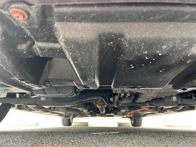 Toyota AQUA 2013 8237431-42