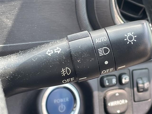 Toyota AQUA 2013 8237433-10