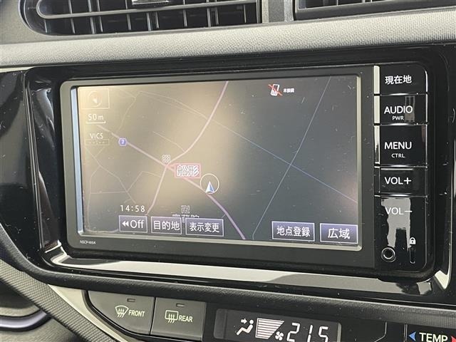 Toyota AQUA 2015 8237461-17