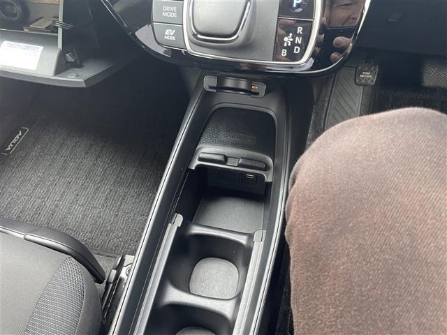 Toyota AQUA 2021 8237466-12