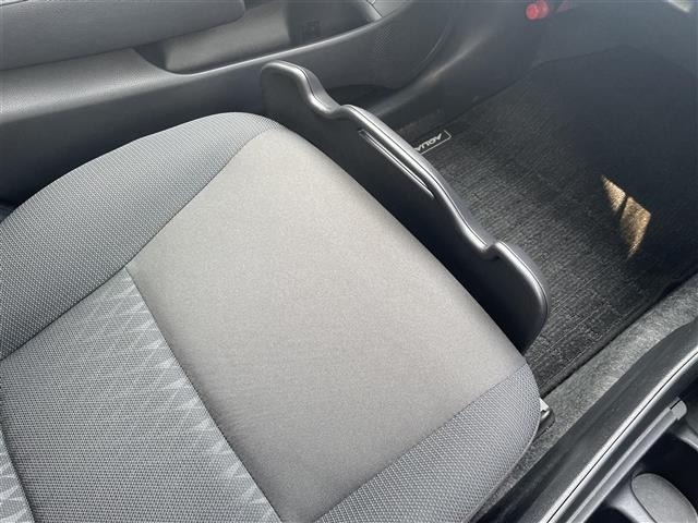 Toyota AQUA 2021 8237466-2