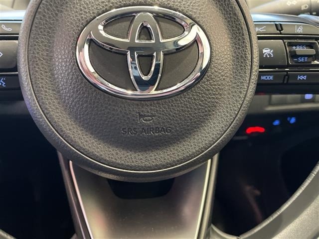 Toyota AQUA 2023 8237479-10