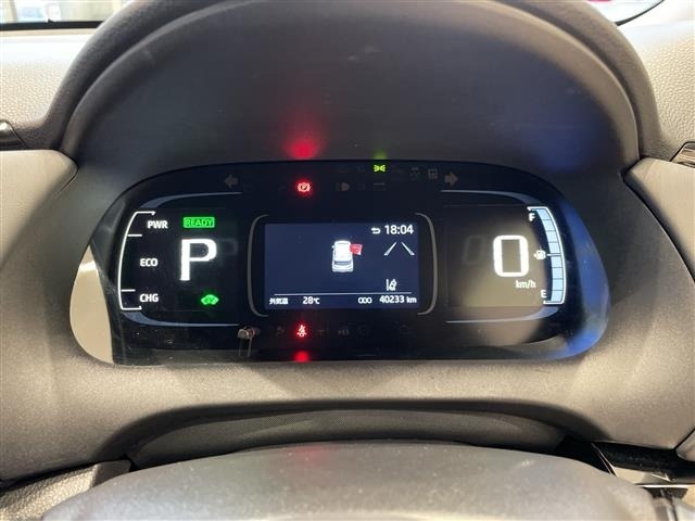 Toyota AQUA 2023 8237479-16