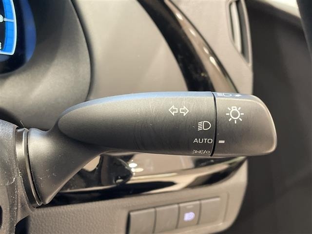Toyota AQUA 2023 8237479-21