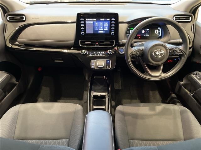 Toyota AQUA 2023 8237479-7