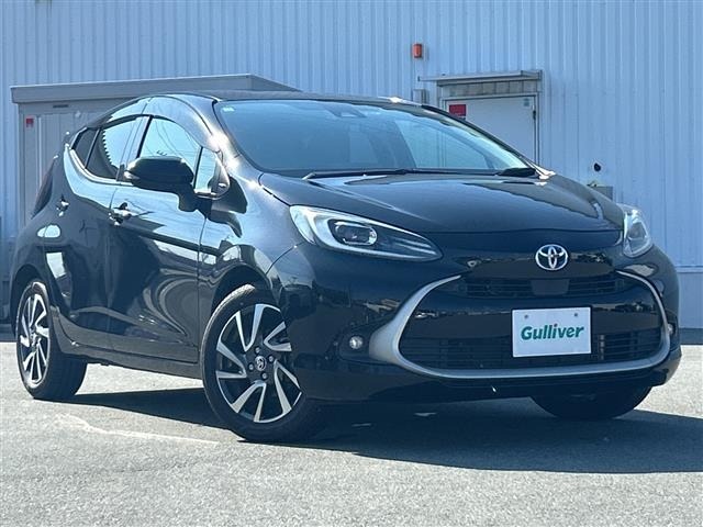 Toyota AQUA 2021 8237480-0