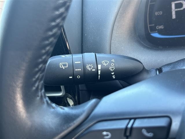 Toyota AQUA 2021 8237480-7