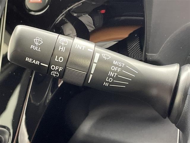 Toyota AQUA 2019 8237489-10