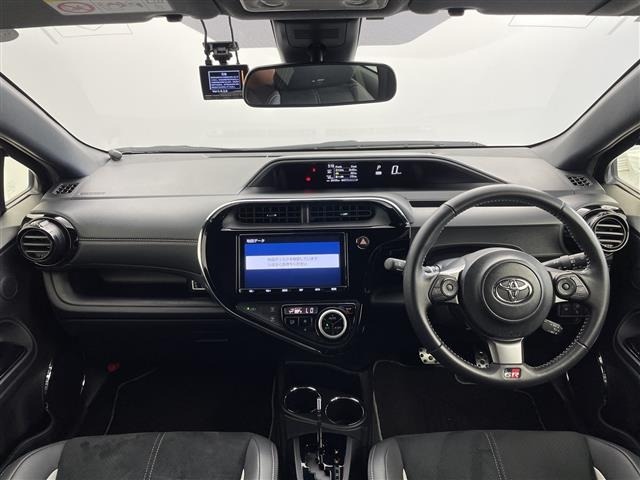 Toyota AQUA 2019 8237489-14