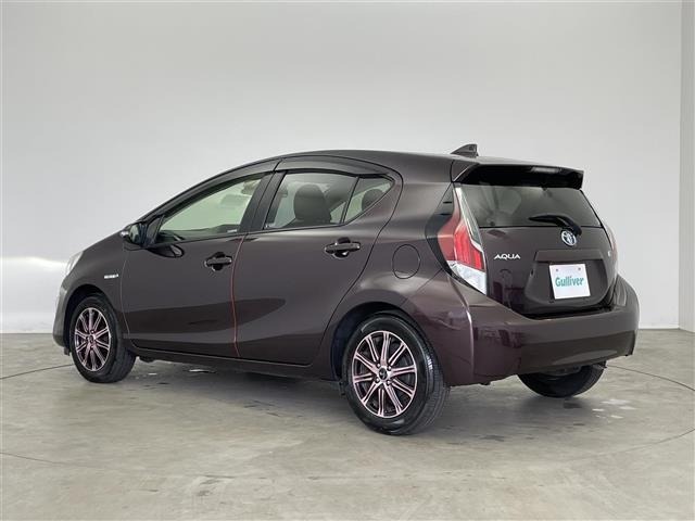 Toyota AQUA 2016 8237503-13