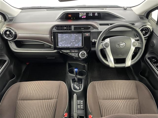 Toyota AQUA 2016 8237503-15