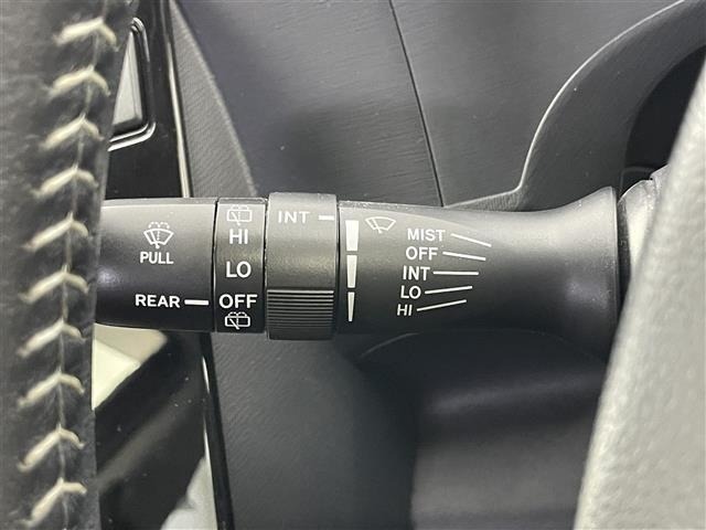 Toyota AQUA 2016 8237503-5