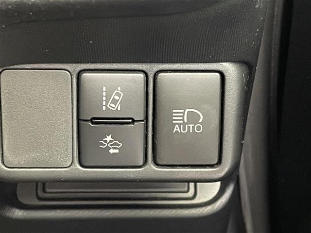 Toyota AQUA 2017 8237504-11