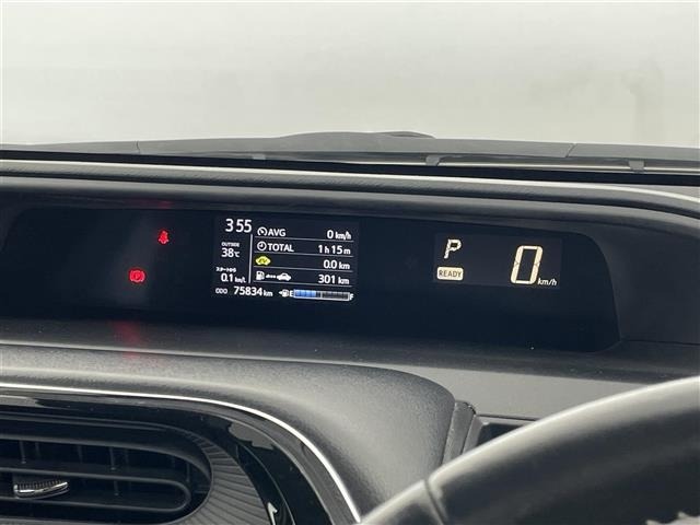 Toyota AQUA 2017 8237504-21