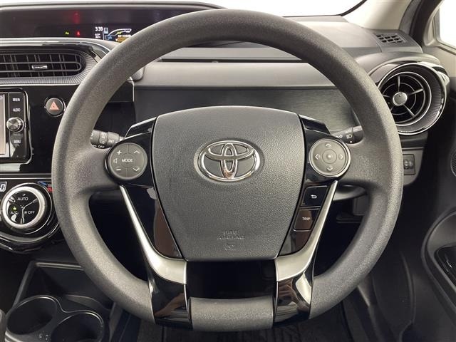 Toyota AQUA 2018 8237520-5