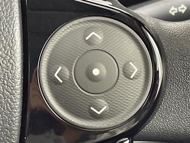 Toyota AQUA 2018 8237520-9