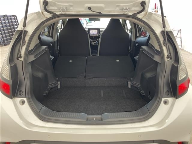 Toyota AQUA 2023 8237521-20