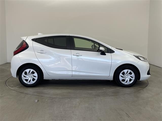 Toyota AQUA 2023 8237521-21