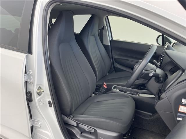 Toyota AQUA 2023 8237521-3