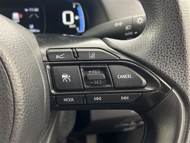 Toyota AQUA 2023 8237521-6