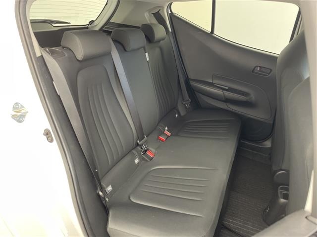Toyota AQUA 2023 8237521-7