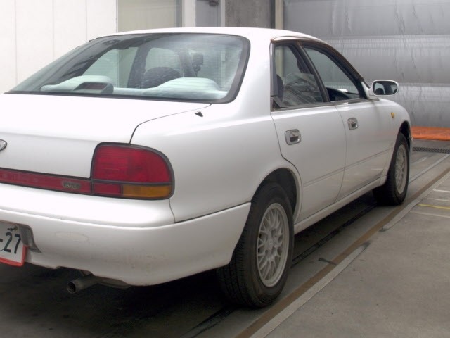 Nissan BLUEBIRD 1995 8237941-5