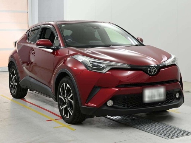 Toyota C-HR 2017 8240191-5
