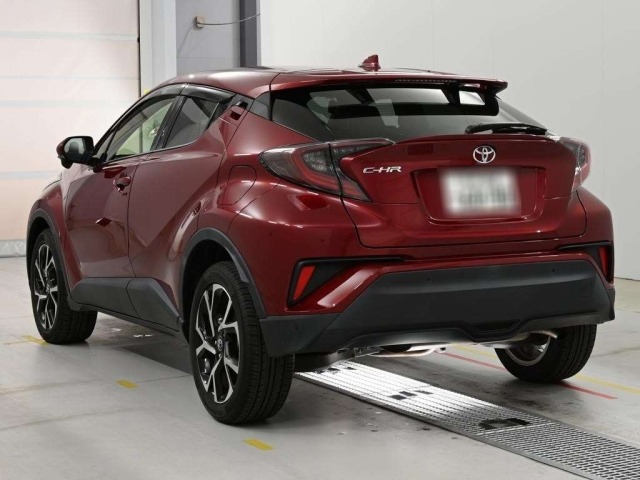 Toyota C-HR 2017 8240191-6