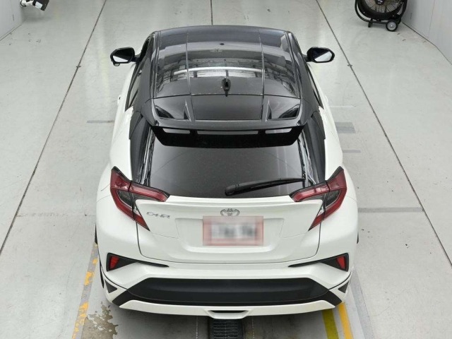 Toyota C-HR 2019 8240217-8