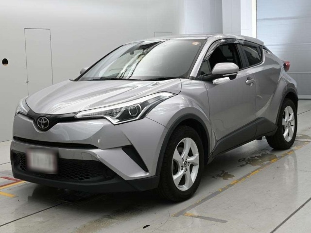 Toyota C-HR 2017 8240223-0