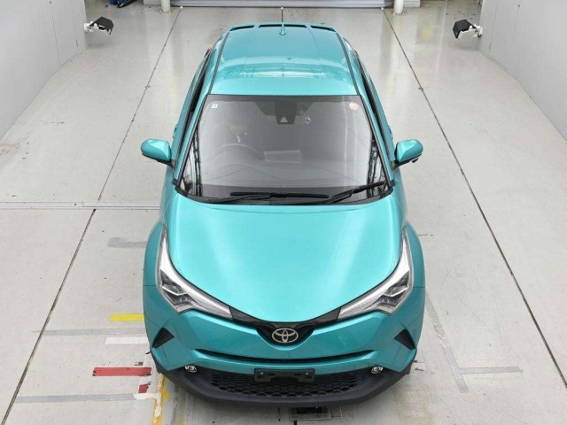 Toyota C-HR 2018 8240224-7