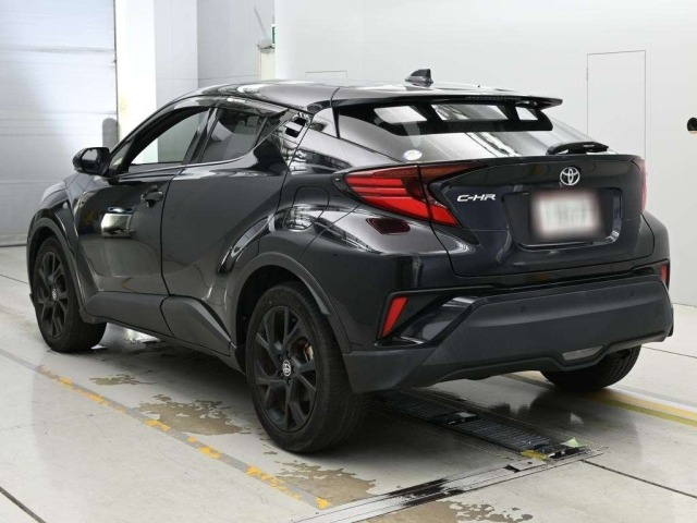 Toyota C-HR 2021 8240225-6