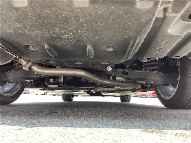 Toyota CAMRY 2022 8240889-13